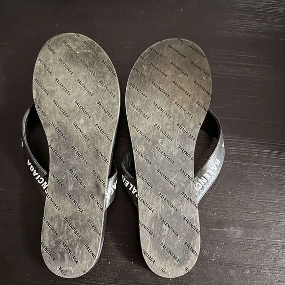 Balenciaga Black Logo Strap Sandals size 7 - Picture 2 of 2